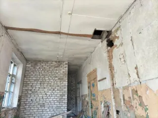 Нежилое здание 229,3 кв.м и земельный участок 4379 кв.м, Липецкая область нежилое здание с земельным участком в с.Чечеры, ул.Иванщина, д.8 нежилое здание, площадью 229,3кв.м., кадастровый номер: 48:05:0750117:114, расположенное по адресу: Российская Федерация, Липецкая область, Добровский…