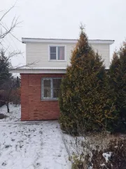 Здание 82 кв.м, участок 540 кв.м, Самарская обл., Ставропольский р-н. 1. Здание с кадастровым номером 63:32:1101017:1828 площадью 82 кв.м по адресу Самарская обл., м.р. Ставропольский, с.п. Луначарский, СНТ «Берег-2», улица 3 Садовая, участок 440, назначение: нежилое, наименование: жилое строение…