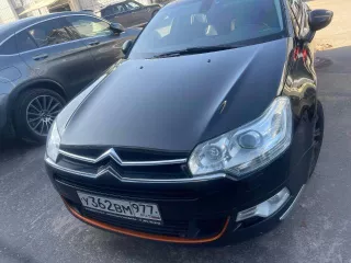 Транспортное средство Марка и модель: CITROEN С5 Идентификационный номер  VIN  VF7RD5FNAAL560498 2010 года выпуска. Автомобиль находится в залоге в ООО «Драйв Клик Банк». Техническое состояние хорошее, максимальная комплектация.