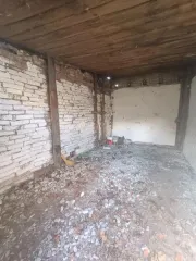 Нежилое помещение 94,4 м², г. Калининград, ул. Чернышевского, этаж № 1, пом. 2, кадастровый номер 39:15:121340:879, общей площадью 94,4 кв.м. Вид ограничений и обременений: в соответствии с выпиской из ЕГРН. Кадастровый номер здания, в пределах которого расположено помещение: 39:15:121340:863…