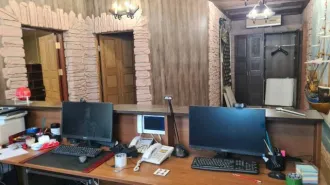 Нежилое помещение 638,6 кв.м и право аренды земельного участка 451 кв.м, Москва. Помещение в Москве, 638,6 кв.м и земельный участок, 451 кв.м. Недвижимое имущество в составе: 1) Нежилое помещение общей площадью 638,6 кв.м., кадастровый №77:01:0003035:2437, адрес: Российская Федерация, г.Москва…