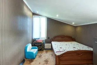 Дом и участок 91,6/641 м², Ярославль: жилое здание площадью 91,6 м², кадастровый номер 76:23:041002:508, и земельный участок площадью 641 м², кадастровый номер 76:23:041002:157, расположенные по адресу: Ярославская область, г. Ярославль, ул Гагарина (в районе №67а), СНТ "Нефтяник-1", д.304