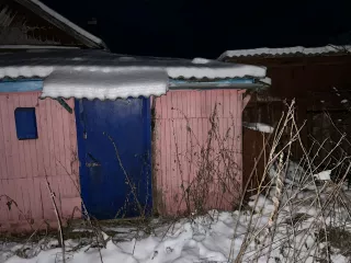 Земельный участок кадастровый номер: 58:21:0040101:18 площадь: 1900 кв.м и 
Жилое здание, кадастровый номер: 58:21:0040101:72, площадь: 32.7 кв.м. Вид права, доля в праве: собственность. 
Расположенные по адресу: Пензенская область, р-н. Нижеломовский, д. Федоровка, ул. Федоровка, д…