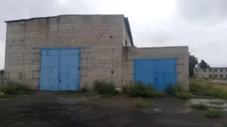 Земельные участки площадью 21371 кв. м с кадастровым номером 22:71:011702:1 и площадью 21 кв.м с кадастровым номером 22:71:011702:49 по адресу: Алтайский край, г. Славгород, ул. Кирпичная, дом 193 с расположенными на них объектами недвижимого имущества. Кадастровые номера объектов…