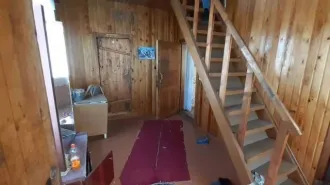 Дом 48 кв.м, участок 3600 кв.м, Кемеровская область. Земельный участок площадью 3 600 кв.м, с кадастровым номером 42:11:0112004:272, с одноэтажным Жилым домом площадью 48 кв.м, с кадастровым номером 42:11:0112004:285, расположенные по адресу: Кемеровская область, м.о. Промышленновский, д. Пор…