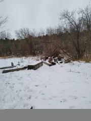 Земельный участок общей площадью 58 524,86 кв.м., с кадастровым номером 42:27:0104001:62, с расположенными на нем объектами недвижимого имущества, по адресу: Кемеровская область, р-н Мариинский, г. Мариинск, ул. Пальчикова, д. 5 Земельный участок площадью 58 524,86 кв.м., кадастровый номер…