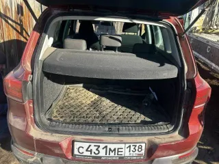 Volkswagen Tiguan 2014 года выпуска. VIN: XW8ZZZ5NZEG113455. Двигатель №: CAW 193325. Цвет: вишнево-красный.