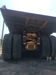 БелАЗ-75589 2022 года, VIN Y3B75589JN0000537. Самосвал карьерный, категория А III. Год изготовления 2022. Модель двигателя 12М33, номер 39211.000980. Цвет кузова желтый. Мощность двигателя 900 кВт, рабочий объем 39200 см³. Паспорт самоходной машины RU CB 720169 от 06.05.2022. Свидетельство о…