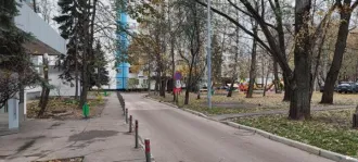 1/2 доли в праве общей долевой собственности в квартире площадью 54,2 кв. м по адресу: г. Москва, Солнцево, просп. Солнцевский, д. 7, кв. 119, к/н: 77:07:0015003:16641. Общая площадь: 54.2. Сведения об ограничениях и обременениях указаны в Выписке из единого государственного реестра недвижимости об…