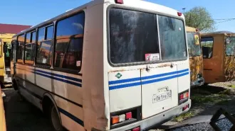 ПАЗ-320530 автобус 2004; тип ТС: автобус; идентификационный номер: Х1M32053040008476; паспорт транспортного средства: 52 КУ 279184 от 21.10.2004; шасси (рама) №: отсутствует; кузов №: 40008476; цвет кузова: бело-синий; регистрационный знак: У 061 РВ 55; свидетельство о регистрации ТС: 99 11 №…