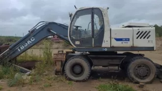 Экскаватор ЕК-14-20, 2014 г., заводской № (рамы) 0196(6), ГРЗ ММ783149. Местонахождение: Респ. Саха (Якутия), г. Олекминск, с. Авиапорт, ул. Кузьмина, д. 2.