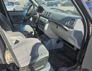 UAZ Patriot 2006, VIN XTT31630070000988.