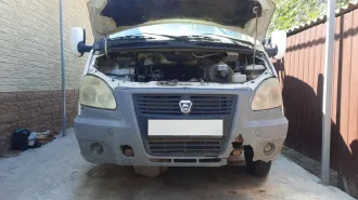 ГАЗ 3302, 2004 легковой автомобиль, марка: ГАЗ, модель: 3302, год изготовления: 2004, цвет: серебристый серо-зеленый, VIN: ХТН33020042016199, г/н: М425МС30. Особенности тех. состояния: коррозия по всему кузову, отсутствует навесное оборудование двигателя, двигатель разукомплектован, отсутствуют…