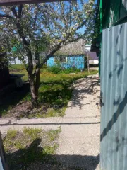 Доля в жилом здании 28.3 кв.м и участке 540 кв.м, Оренбургская область, г. Абдулино, ул. Революционная, д. 178. 1/5 доли в праве на здание, кадастровый номер: 56:36:0102003:247, назначение: жилое, площадь: 28.3 кв.м. 1/5 доли в праве на земельный участок, кадастровый номер: 56:36:0102003:397, вид…