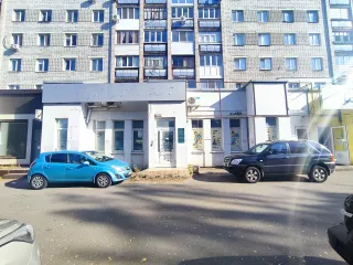 Нежилое помещение (магазин «Просвещение»), 353,4 кв. м, Брянская обл., г. Брянск, Красноармейская ул., д. 170Б, кадастровый номер: 32:28:0031101:3116. Ограничение (обременение): запрещение регистрации номер: 32:28:0031101:3116-32/074/2024-166 от 23.10.2024, основание: Постановление судебного…