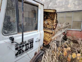 Автомобиль КАМАЗ 5410 VIN Отсутствует, г.в. 1990  Автомобиль ВАЗ 21124 VIN ХТА 21124080514861, г.в. 2007  Автомобиль МАЗ 5334 ТЗА 7 VIN Отсутствует, г.в. 1988  Автомобиль МАЗ 5551 VIN ХТМ555100Р0043052, г.в. 1995  Полуприцеп  ТЦ 25  96012 VIN ХЗW96012010000035, г.в. 2001