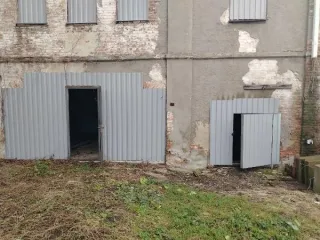Объект культурного наследия - нежилое здание общей площадью 262,9 кв.м, кадастровый номер 31:06:0132001:143, по адресу: г. Старый Оскол, ул. Ленина, д. 62. Количество подземных этажей: 1, вид ограничений и обременений - охранные обязательства. Общая площадь 262,9 кв.м, регистрационный номер ЕГРОКН…