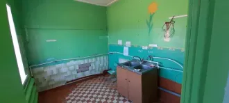 Нежилое здание 259,8 кв.м с земельным участком 2222 кв.м, насосы, электроводонагреватели, 76:01:030901:138 Здание, назначение: нежилое, площадь 259,8 кв.м., кадастровый номер 76:01:030901:138, земельный участок, кадастровый номер 76:01:030901:56, площадь 2222 кв.м., категория земель – земли…