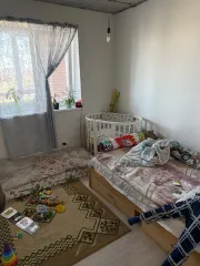 Двухкомнатная квартира, 47.4 кв. м, Приморский край, г. Артем. Недвижимое имущество (двух комнатная квартира 47.40 кв.м.) расположенная по адресу: Приморский край, г. Артем Вокзальная д. 35/4 кв. 13. Кадастровый номер 25:27:030105:669, находится в залоге у ПАО Банк ВТБ. На имущество наложены…