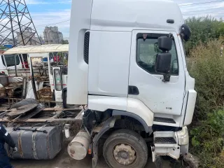 Renault Premium 380.19T 2008 Легковой автомобиль марки: RENAULT модель PREMIUM 380.19Т, год выпуска: 2008, (VIN) VF625GPA00000007064 В будние дни по номеру телефона +7-982-255-08-29, г. Пермь