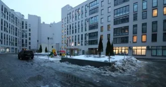 Две 2-комнатные квартиры 78.7 кв.м, Санкт-Петербург, проезд Полтавский, дом 2, литера А, квартира 434, кадастровый номер 78:31:0151502:4215. Имущество находится в г. Санкт-Петербург. Зарегистрированные обременения: ипотека в пользу ПАО Банк ВТБ. В квартире зарегистрированы и проживают два…