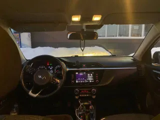 Kia Rio 2021 года, 123 лс, 170000 км, АКПП, автомобиль марка KIA, модель RIO, год выпуска 2021, VIN Z94C341BBMR241126, на ходу.