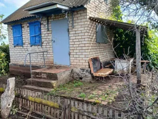 Земельный участок в Башкортостане, 412 кв.м., адрес (местонахождение): Республика Башкортостан, р-н Мелеузовский, г Мелеуз, район ЗЖБК, уч № 268, категория земель: Земли населенных пунктов, разрешенное использование: для садоводства, кадастровый номер: 02:68:010206:38, на земельном участке…
