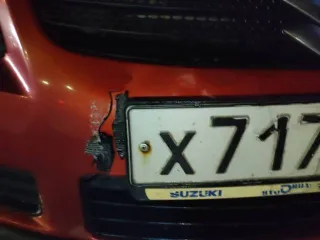 Suzuki SX4, 2008 года, 107 лс, 308520 км. Легковой автомобиль, марка: СУЗУКИ SХ4 , год изготовления: 2008 , VIN: TSMEYB21S00328599, вид собственности: индивидуальная. (Повреждения - Большие трещины лобового стекла, царапины по всему кузову, течёт коробка передач, Течёт моторное масло, но не сильно…