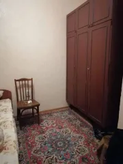 1/6 доля квартиры 41.7 кв.м и 1/6 доля земельного участка 625 кв.м в Саратове. Квартира, площадь 41.7 кв.м., адрес (местонахождение): Россия, обл Саратовская, г Саратов, ул им Некрасова Н.А., дом 57, квартира 1, кадастровый (условный) номер: 64:48:010205:1145. Находится в долевой собственности…