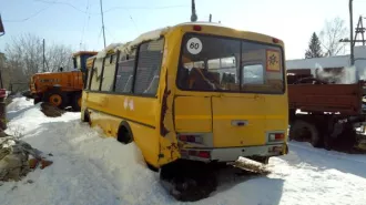 Автобус для перевозки детей ПАЗ 32053-70, 2011 года изготовления, идентификационный номер (VIN) X1M3205CXB0004047, цвет кузова желтый, прекращена регистрация транспортного средства 21.07.2021 Автобус для перевозки детей ПАЗ 32053-70, 2011 года изготовления, идентификационный номер (VIN)…