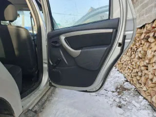 Renault Duster 2014 Автомобиль марки: RENAULT DUSTER, VIN: X7LHSRDJN51430945, 2014 г.в. (состояние хорошее: видимых повреждений нет.)