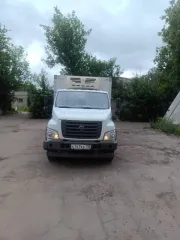 Фургон рефрижератор специализированный, рефрижератор. Марка шасси 2824FS. Марка базового ТС ГА3, модель ГАЗон Next. VIN XU42824FSM0000211. Госномер К767КЕ790. Год выпуска 2021. Пробег 203416 км. Номер кузова C41RB3M0049200. Цвет белый. Рабочий объем 4433 см³. Мощность 124.2 кВт/168.9 л.с…