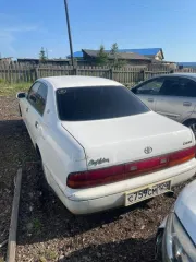 Автомобиль Toyota Crown госномер С759СМ124 1993 года выпуска. Комплектность и состояние не проверялись. Находится в Богучанском районе. Имущество обращено в доход государства. Документы отсутствуют. Техническое состояние не проверялось. Многочисленные следы ржавчины. Частично разукомплектован…