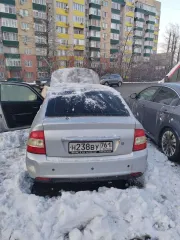 Лада 217280 Lada Priora 2010 года, VIN XTA217280A9000743, двигатель 21126 №2568510, категория B. Является предметом залога.