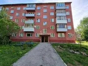 Двухкомнатная квартира общей площадью 38,50 кв. м, расположенная по адресу: г. Новосибирск, ул. Петухова, д. 36, кв. 66, кадастровый номер 54:35:051905:567. Реализуемое имущество обременено залогом в пользу залогового конкурсного кредитора. Ознакомление со сведениями о составе имущества и условиями…