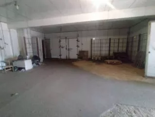 Нежилое помещение площадью 353,9 кв.м, кад. № 36:34:0307023:1471, расположенное по адресу: Воронежская обл., г. Воронеж, ул. Ростовская, д.26, пом.1, находящееся в залоге ПАО Сбербанк.