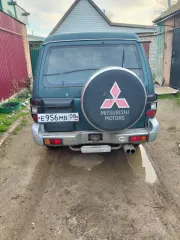Mitsubishi Pajero 1999, автомобиль, 1999 года выпуска, идентификационный номер (VIN) JMB0RV460XJ001351, цвет оранжевый, имущество является предметом залога