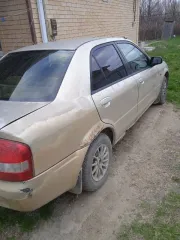 Mazda Familia 2001, 85 лс, 420000 км, АКПП. Легковой автомобиль, марка: Mazda, модель: Familia, год изготовления: 2001, кузов: BJ3P301645, г/н: Р530ОА93