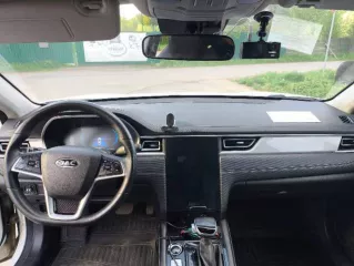 Автомобиль марки/модели ДЖАК/JAC J7, VIN: MX1J7AGGXPK058790, год выпуска 2023, цвет автомобиля: БЕЛЫЙ   пробег уточнять при осмотре. Данное имущество находится в залоге у АО «Кредит Европа Банк  Россия »