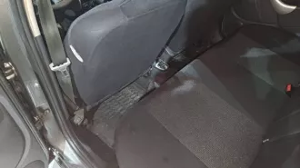 Автомобиль легковой: Nissan Terrano Идентификационный номер VIN: Z8NHSNHGD55421303 год выпуска 2016  Цвет: Серый Рабочий объем двигателя: 1998 см3 Мощность двигателя: 143 л.с. Паспорт транспортного средства  ПТС : Серия 78 ОН № 950559, выдан 11.04.2016