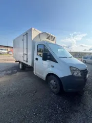 Грузовой фургон-рефрижератор 2790А-0000010-11 2019 года выпуска, VIN – X5J2790A6L0000623, кузов (кабина) – A21R22L0115300, двигатель – ISF28S5161P76574590, цвет белый, ГРЗ А438КО19