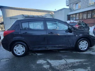 Nissan Tiida 2011 года, VIN 3N1FCAC11UK542785. Осмотр по адресу: г. Томск, ул. Елизаровых, 54а, по предварительной записи по телефону +7 983 346-89-90. Дополнительная информация по электронной почте: katerina_rogojina@mail.ru.
