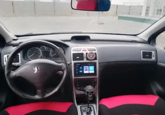 Peugeot 307 2005 года выпуска, VIN VF33ENFUE83863994.