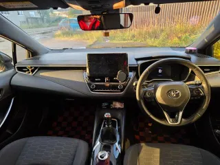 Toyota Corolla 2018 года, 116 лс, 158500 км Легковой автомобиль,марки:Toyota COROLLA SPORT, VIN:0000NRE2101003740, 2018г.в.