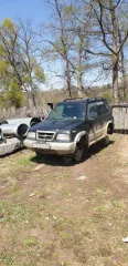 Легковой автомобиль, марка: Сузуки , модель: Эскудо, год изготовления: 1997, цвет: Черный черный серый, VIN: отсутствует, ПТС: 25 ТС 040817, г/н: К815РС25 Техническое описание: Авто на ходу. Износ заднего редуктора, заклинивший передний редуктор, отсутствует 4wd. Низ кузова и крылья сгнили. Лобовое…