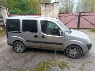 Fiat Doblo 2012 Автомобиль марки Fiat модель Doblo 223АХ1А 2012 г.в. VIN XU3223000CZ312718 Автомобиль не заводится (двигатель не проворачивается), не на ходу. Требуется ремонт лакокрасочного покрытия, ремонт переднего бампера. Показания спидометра 346464 км. Для ознакомления с имуществом, позвонить…