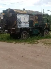 Грузовой фургон ГАЗ 6605 1969 года, госномер О513СС11. Двигатель модель 165649 (6603), 115 л.с., 4250 куб.см. Шасси №4196506. Пробег 111111 км. Использовался как "баня на колёсах". Не эксплуатировался несколько лет. Неисправны тормоза, сломаны тормозные цилиндры. Имеет большой расход топлива…