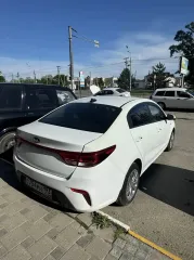Kia Rio 2017 легковой автомобиль, марки KIA модели Rio, VIN: Z94C241BBJR015550, 2017 года выпуска. Ознакомление с имуществом должника, его порядок, согласуются участником торгов с ответственным лицом по номеру, указанному в документах к торгам.