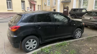Автомобиль легковой VIN JMBXTGA3WCZ010573 Марка, модель Mitsubishi ASX, I Год выпуска 2012 г. Транспортное средство в залоге у ПАО «Сбербанк»
