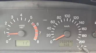 Chevrolet Niva 212300-55, 2011. Автомобиль марки CHEVROLET, модель Niva 212300-55, 2011 г.в. Ознакомление с имуществом в период приема заявок производится по заявке, направляемой на электронную почту организатора торгов: miriev.torgi.au@mail.ru. Посмотреть авто можно по адресу: Челябинская…